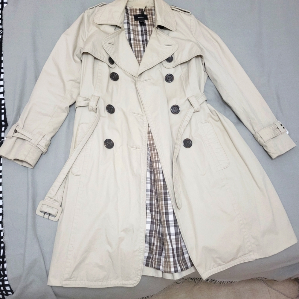 Mango Beige Double-Breasted Trench Coat